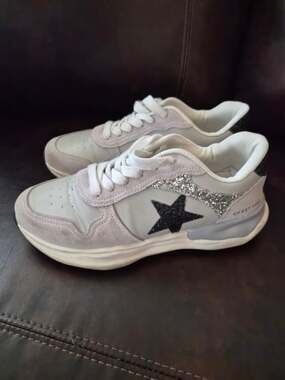 Vintage Havana Womens Fashiom Sneakers Size 8 Grey Silver